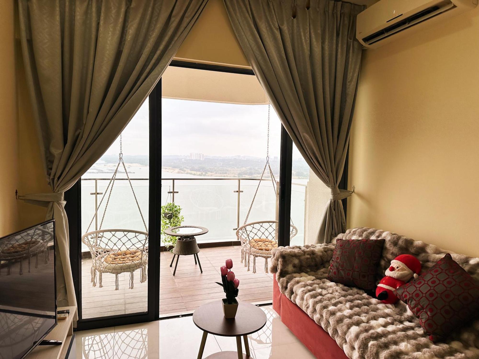 精简设计两卧两卫海景公寓2-4人入住 金海湾danga Bay Apartment *